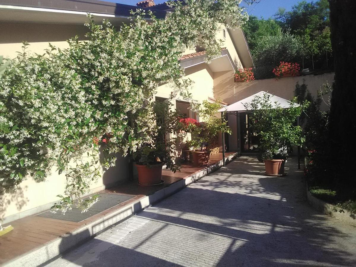 Villa Ambrosia Múggia エクステリア 写真