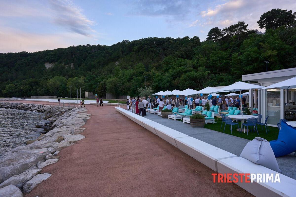 Villa Ambrosia Múggia エクステリア 写真